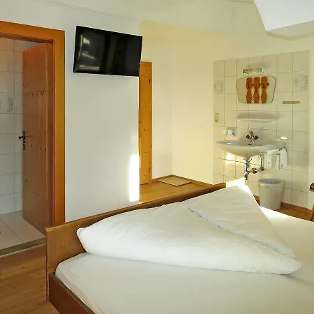 Bauernhof Heisenhaus 682w *
